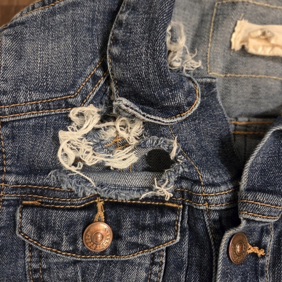 Stylish Girl Distressed Denim Jacket - Picture 2 of 6